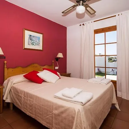 Playas De Fornells Villas