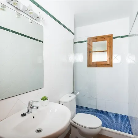 Hotel Playas De Fornells Villas 2*