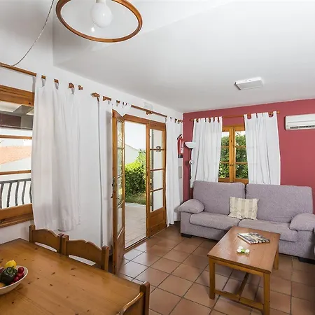 Hotel Playas De Fornells Villas 2*